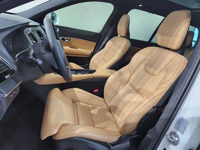 Volvo  T8 AWD Ultimate Bright