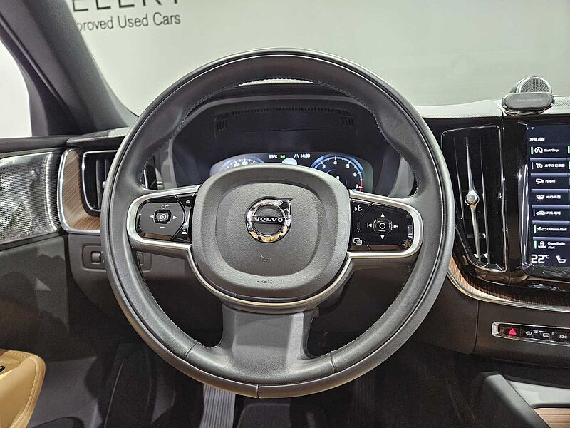 Volvo  B6 AWD Inscription