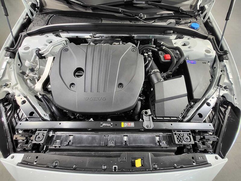 Volvo  B5 AWD Ultimate