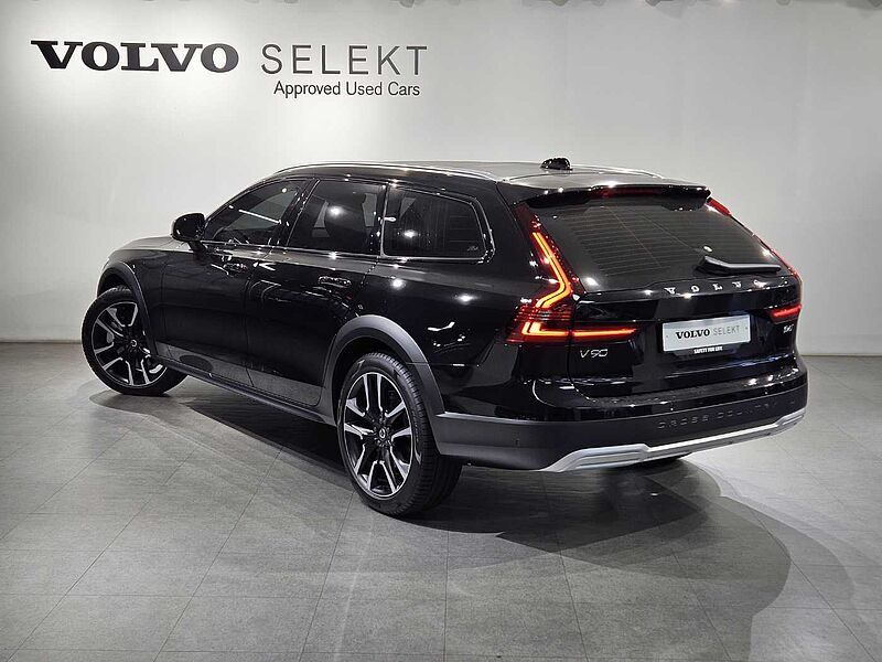 Volvo  B6 AWD Ultimate