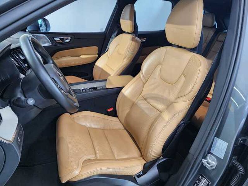 Volvo  D4 AWD 인스크립션