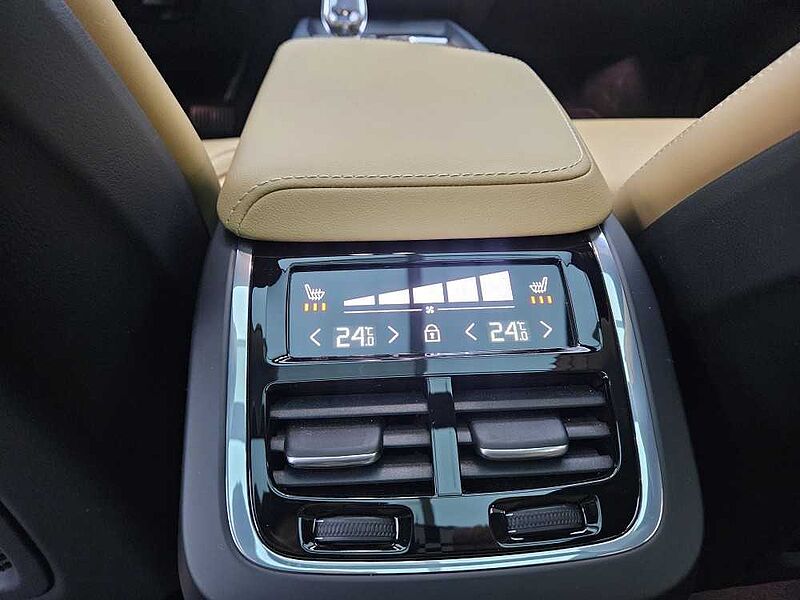 Volvo  B5 AWD Ultimate, Bright