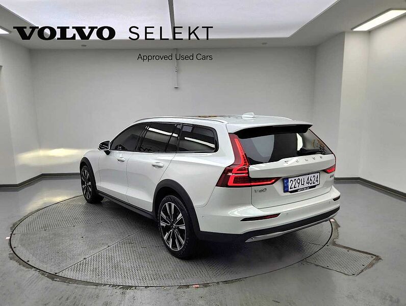 Volvo  Ultimate, B5 AWD 마일드 하이브리드, 가솔린, 브라이트