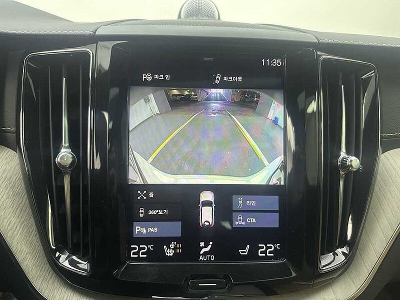 Volvo  D5 AWD INS