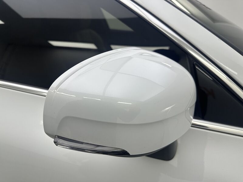 Volvo  D5 AWD INS