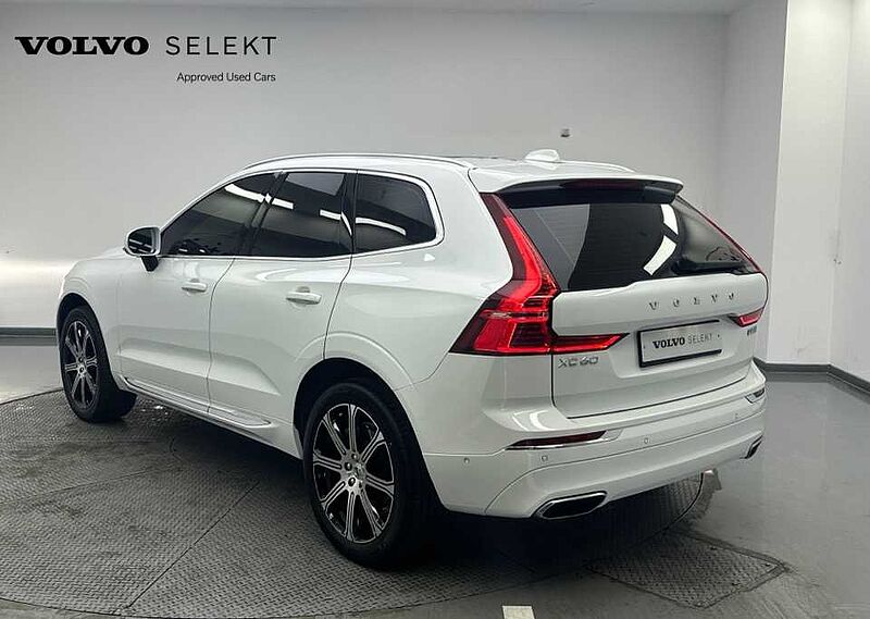 Volvo  D5 AWD INS
