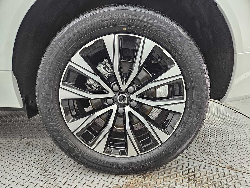 Volvo  B5 AWD Ultimate Bright