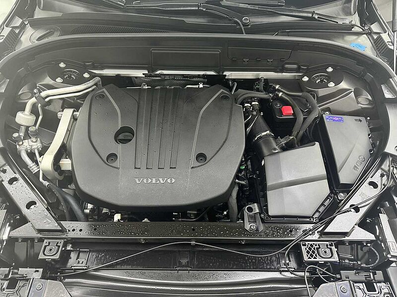 Volvo  B5 AWD Ultimate