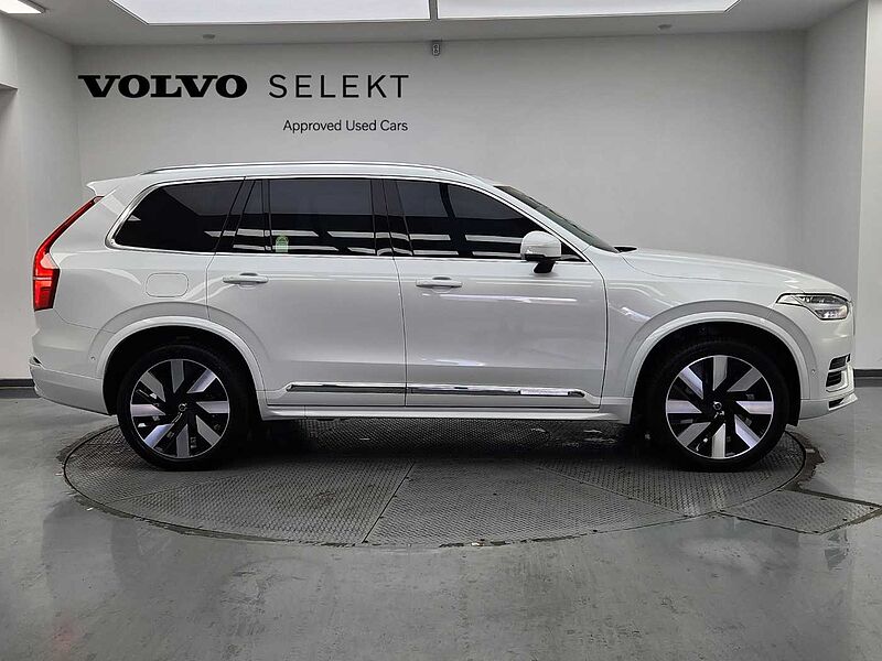 Volvo  Recharge Ultimate, T8 AWD 플러그-인 하이브리드, 전기/가솔린, 브라이트, 7 좌석