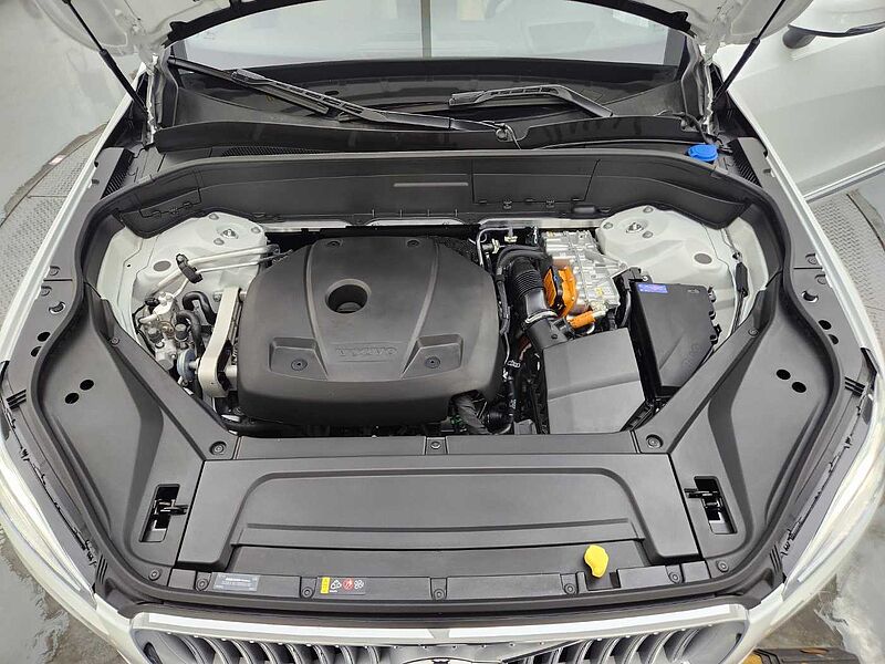 Volvo  Recharge Ultimate, T8 AWD 플러그-인 하이브리드, 전기/가솔린, 브라이트, 7 좌석