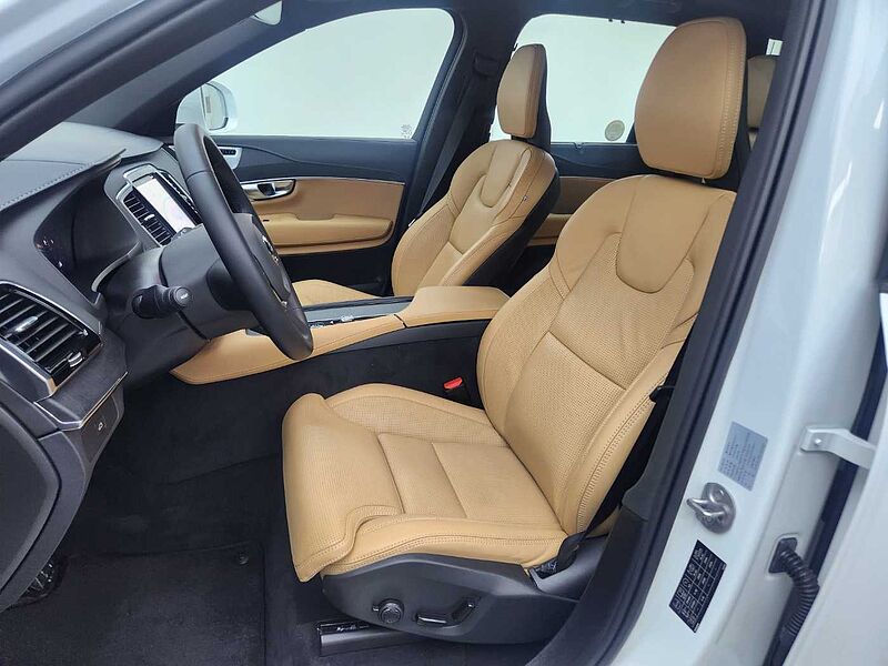 Volvo  B6 AWD Ultimate