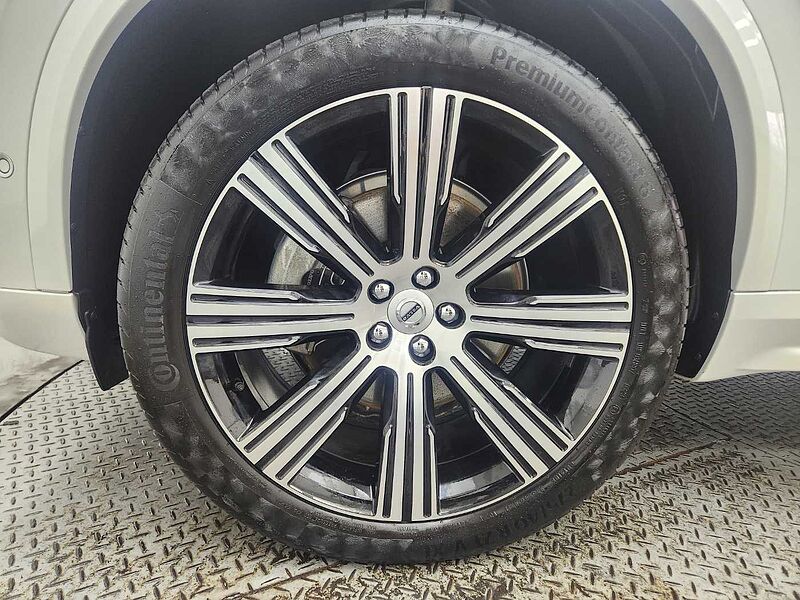 Volvo  B6 AWD Ultimate