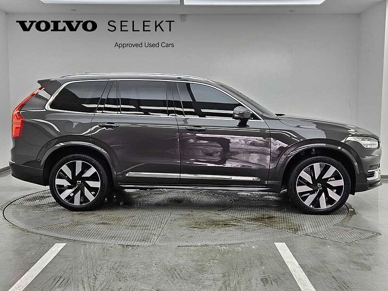 Volvo  Recharge Ultimate