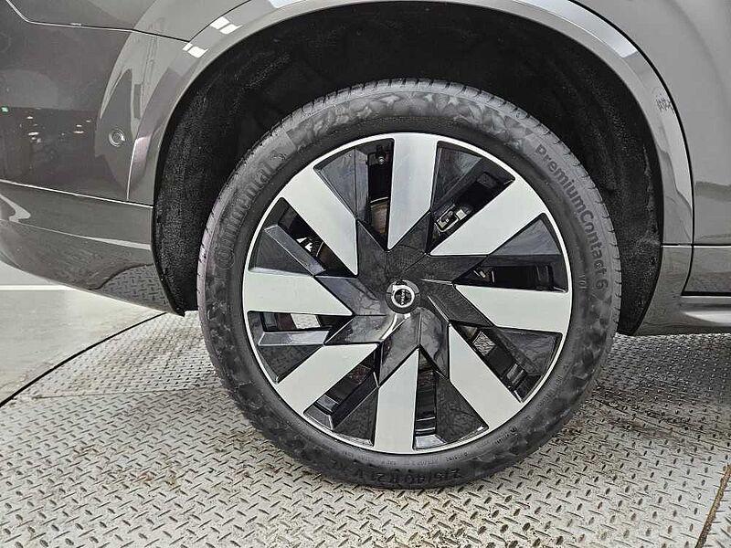 Volvo  Recharge Ultimate