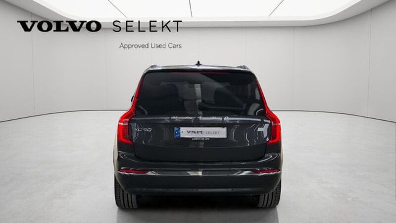 Volvo  Recharge Ultimate, T8 AWD 플러그-인 하이브리드, 전기/가솔린, 브라이트, 7 좌석