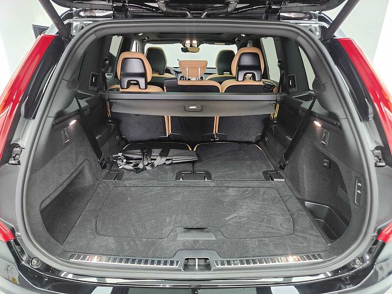 Volvo  T8 AWD Recharge Ultimate bright