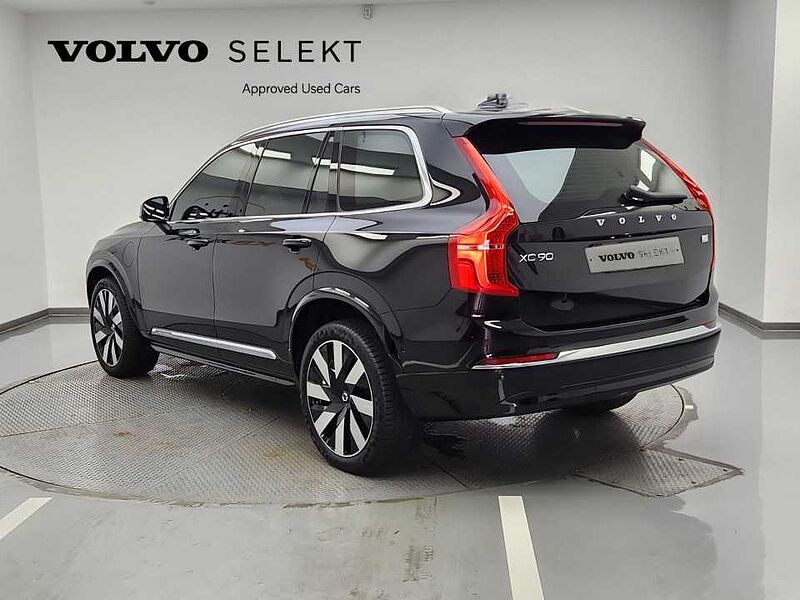 Volvo  T8 AWD Recharge Ultimate bright