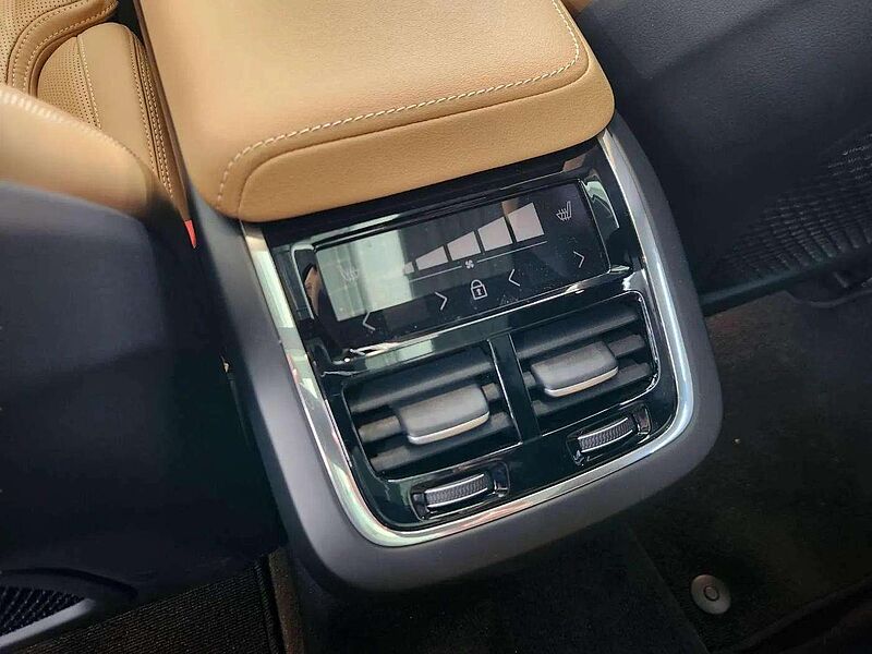 Volvo  Ultra, B5 AWD 마일드 하이브리드, 가솔린, 브라이트