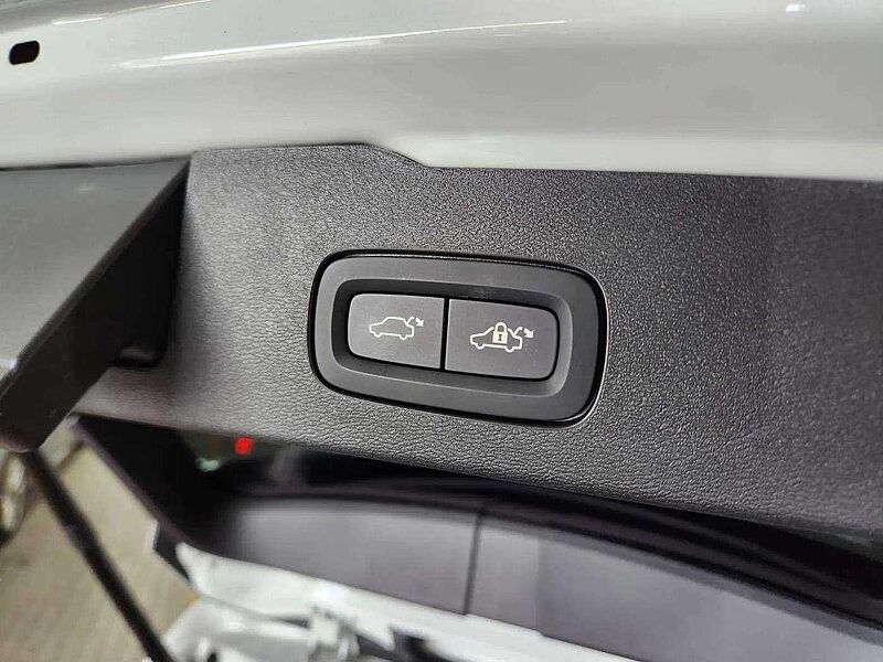 Volvo  Ultra, B5 AWD 마일드 하이브리드, 가솔린, 브라이트