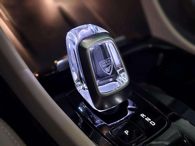 Volvo  Ultra, B4 AWD 마일드 하이브리드, 가솔린, 브라이트