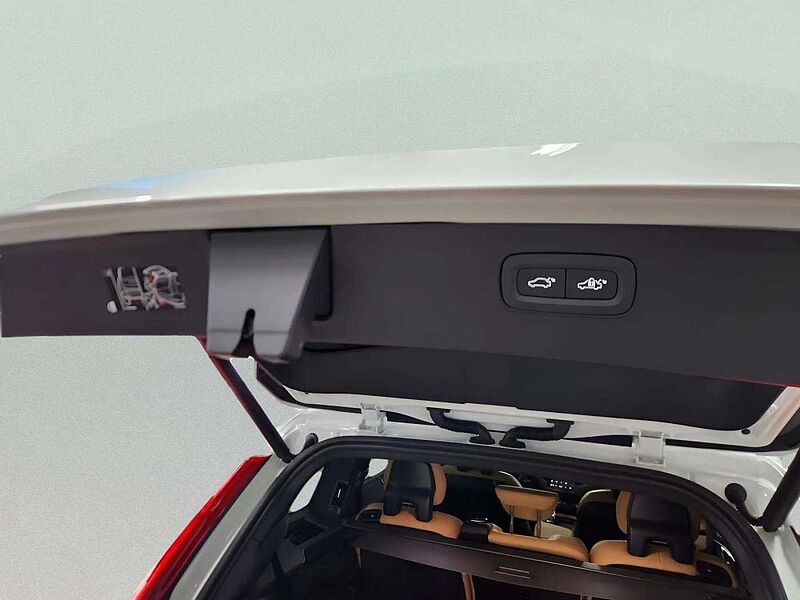 Volvo  Ultra, B6 AWD 마일드 하이브리드, 가솔린, 브라이트, 7 좌석