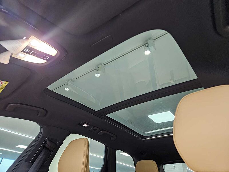 Volvo  B5 AWD Ultra Bright