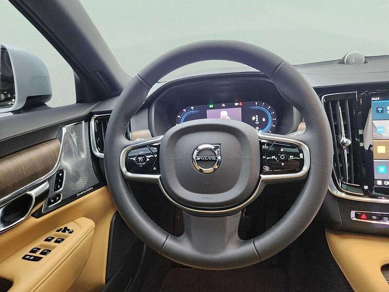 Volvo  Ultimate, B5 AWD 마일드 하이브리드, 가솔린, 브라이트