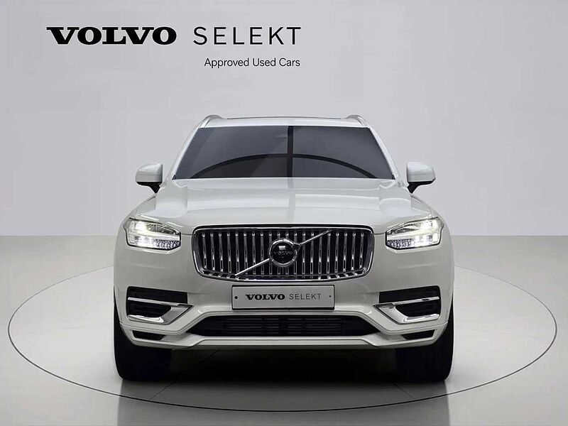 Volvo T8 AWD Recharge Ultimate bright