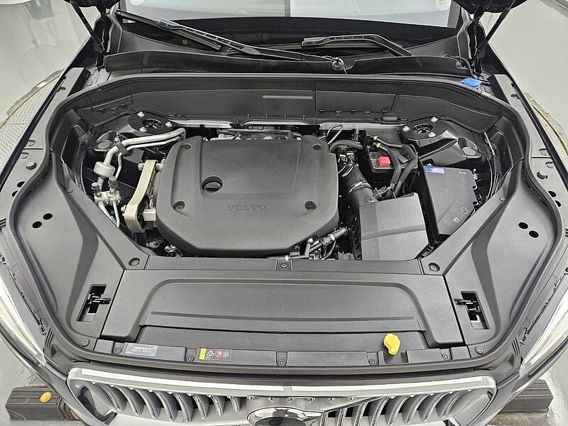 Volvo  B6 AWD Ultimate Bright