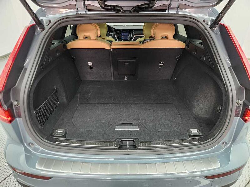 Volvo  Ultimate, B5 AWD mild hybrid, 가솔린