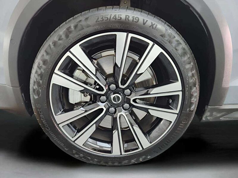 Volvo  Ultimate, B5 AWD mild hybrid, 가솔린