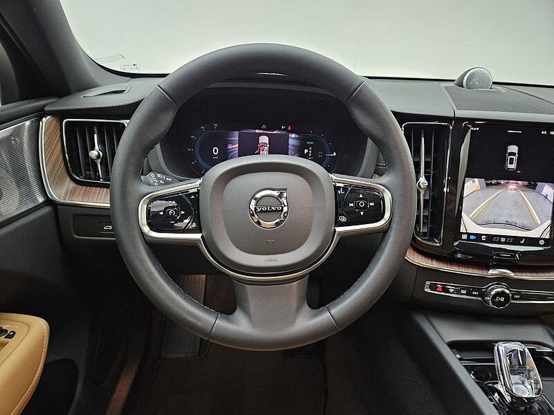 Volvo  T8 AWD Ultra Bright