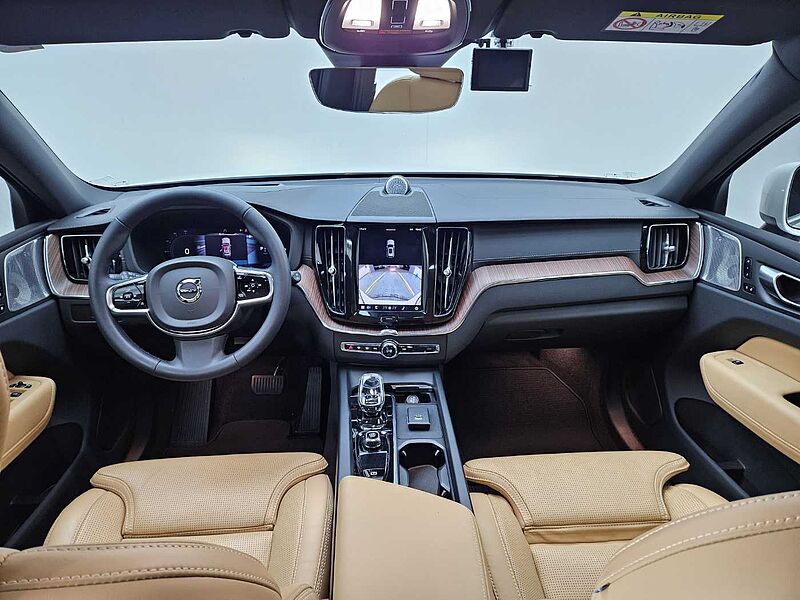 Volvo  T8 AWD Ultra Bright