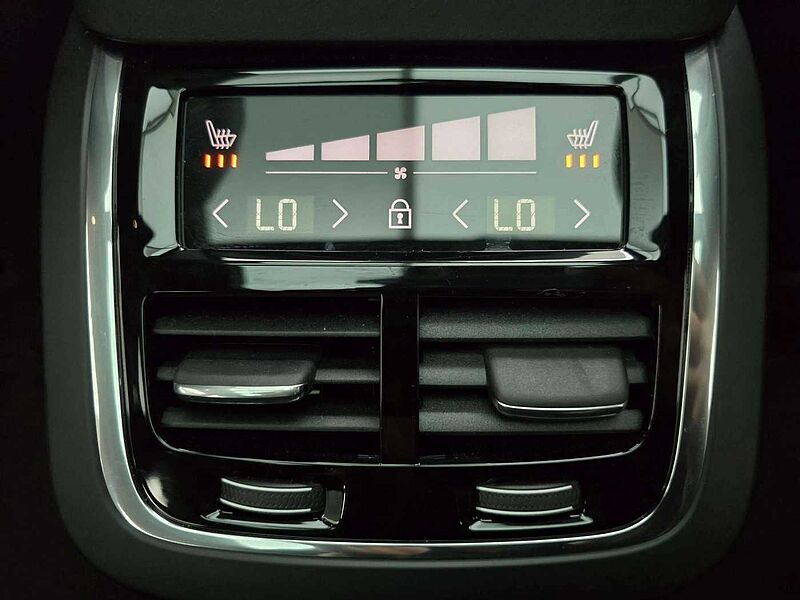 Volvo  Plus, B5 AWD 마일드 하이브리드, 가솔린