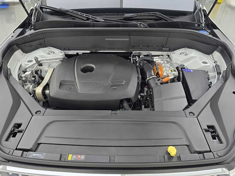 Volvo  Ultra, T8 AWD 플러그-인 하이브리드, 전기/가솔린, 브라이트, 7 좌석