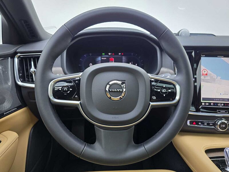 Volvo  Ultimate, B5 마일드 하이브리드, 가솔린, 브라이트