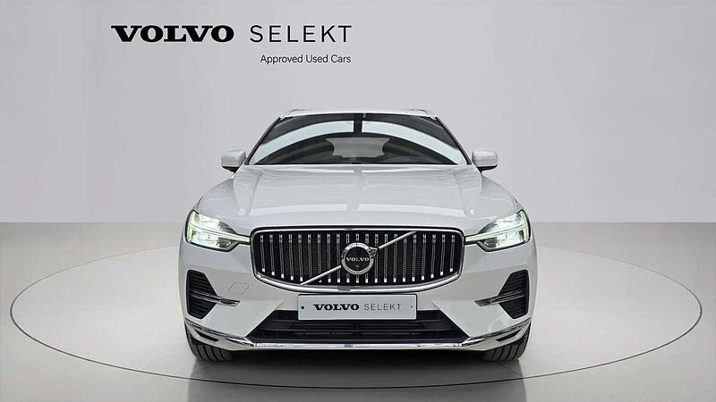Volvo  Ultra, T8 AWD 플러그-인 하이브리드, 전기/가솔린, 브라이트