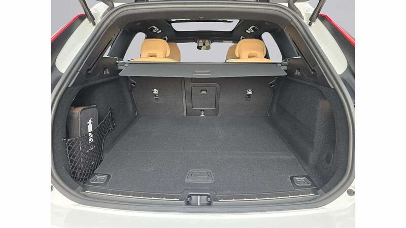 Volvo  Ultra, T8 AWD 플러그-인 하이브리드, 전기/가솔린, 브라이트