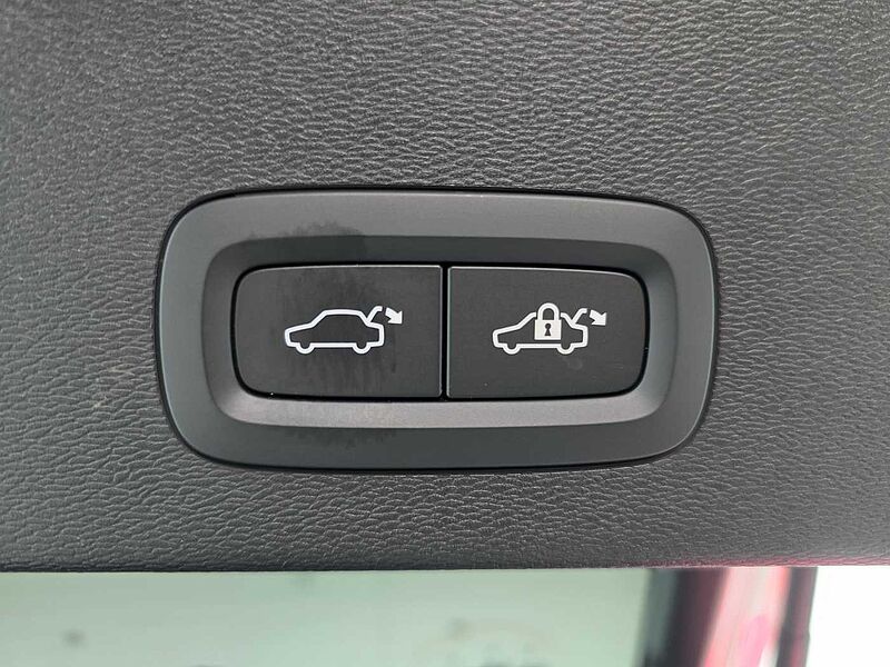 Volvo  Recharge Ultimate, Twin Motor, 전기