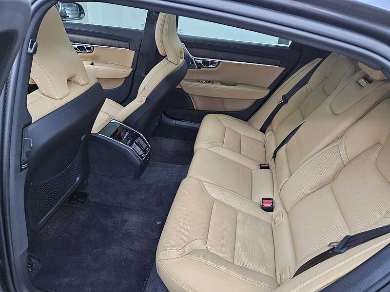 Volvo  B5 Ultimate bright