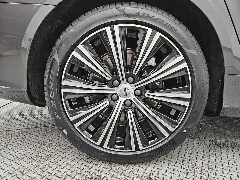 Volvo  B5 Ultimate bright