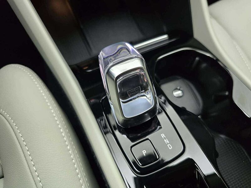 Volvo Ultra, B4 AWD 마일드 하이브리드, 가솔린, 브라이트