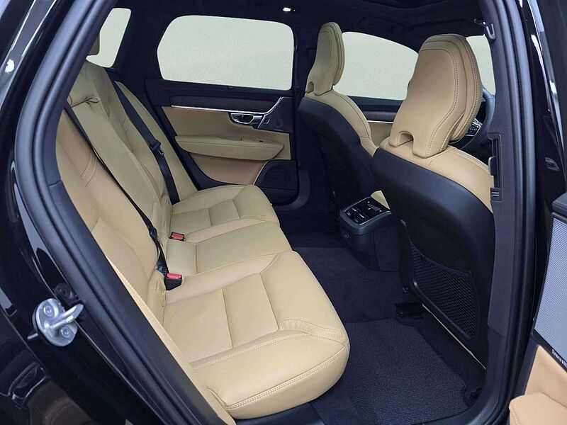 Volvo Ultra, B5 AWD 마일드 하이브리드, 가솔린, 브라이트