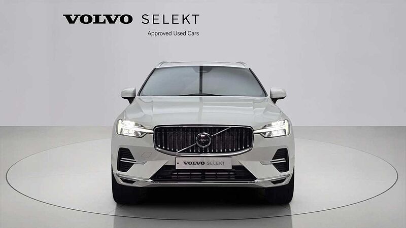 Volvo  Ultra, T8 AWD 플러그-인 하이브리드, 전기/가솔린, 브라이트