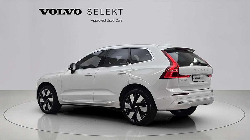 Volvo  Ultra, T8 AWD 플러그-인 하이브리드, 전기/가솔린, 브라이트