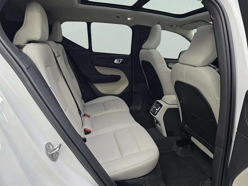 Volvo  Ultra, B4 AWD 마일드 하이브리드, 가솔린, 브라이트