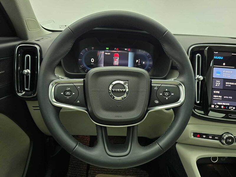 Volvo Ultimate, B4 AWD mild hybrid, 가솔린, Bright