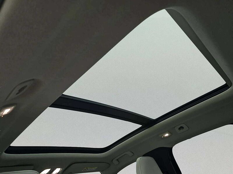 Volvo Ultimate, B4 AWD mild hybrid, 가솔린, Bright