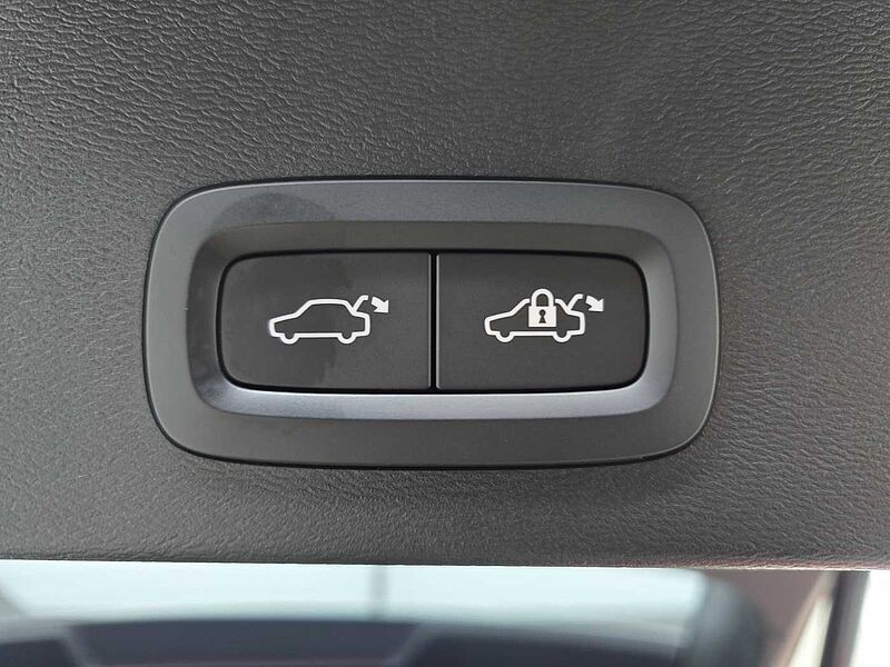 Volvo Ultimate, B4 AWD mild hybrid, 가솔린, Bright