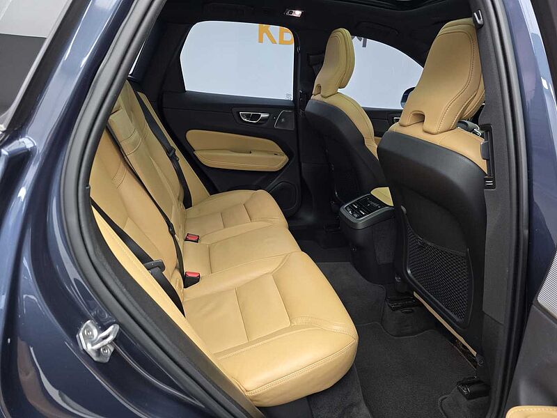 Volvo  B5 AWD Inscription